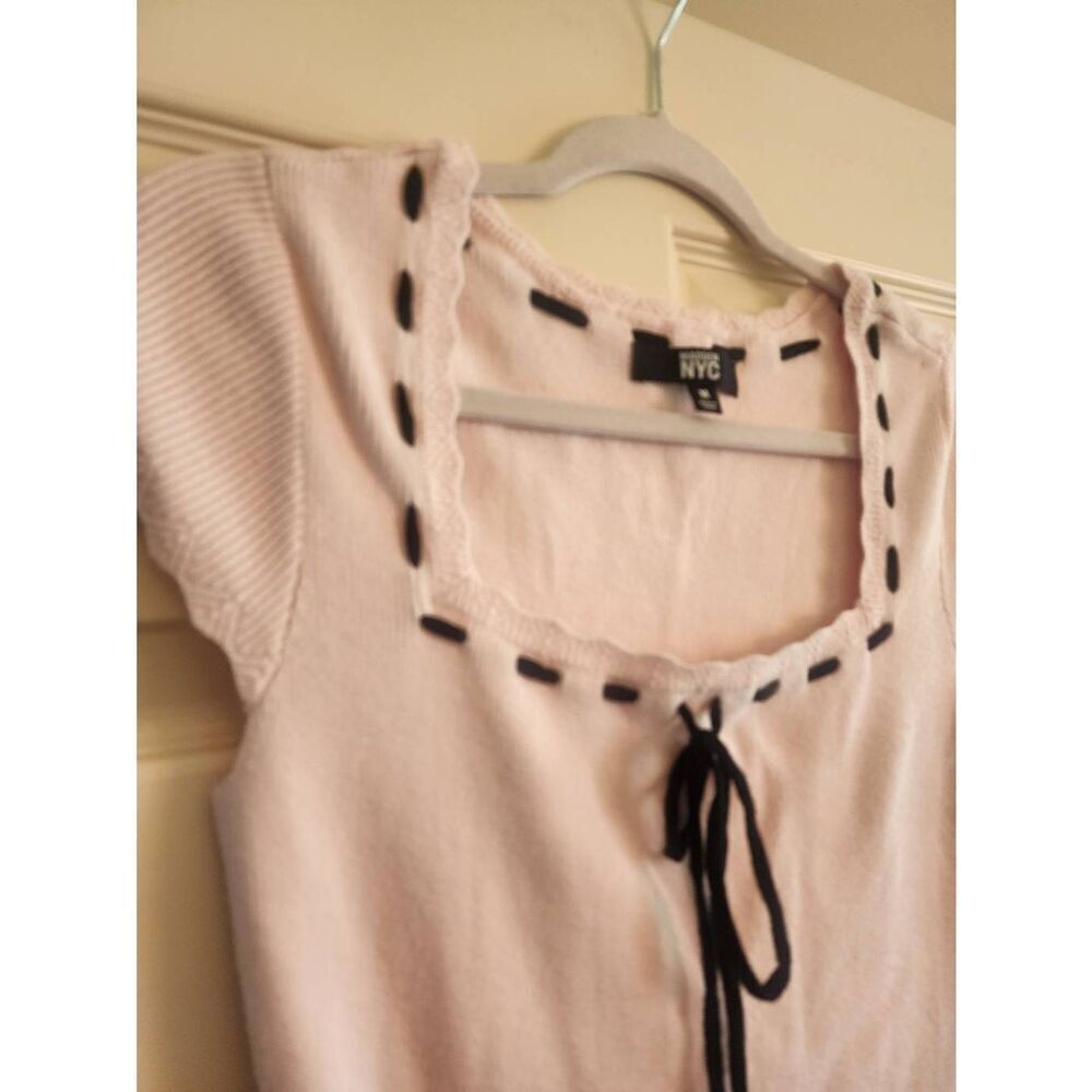 Madden NYC knit short sleeve ribbon detail dress pink size Medium - Picture 4 of 7